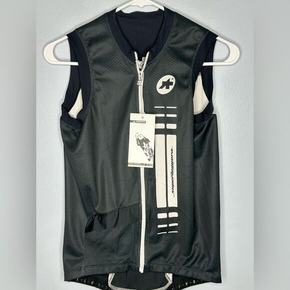 ASSOS SUPER LEGGERA VEST CYCLING JERSEY VOLKANGA WOMENS LARGE NWT CAMPIONISSIMO - Picture 1 of 7